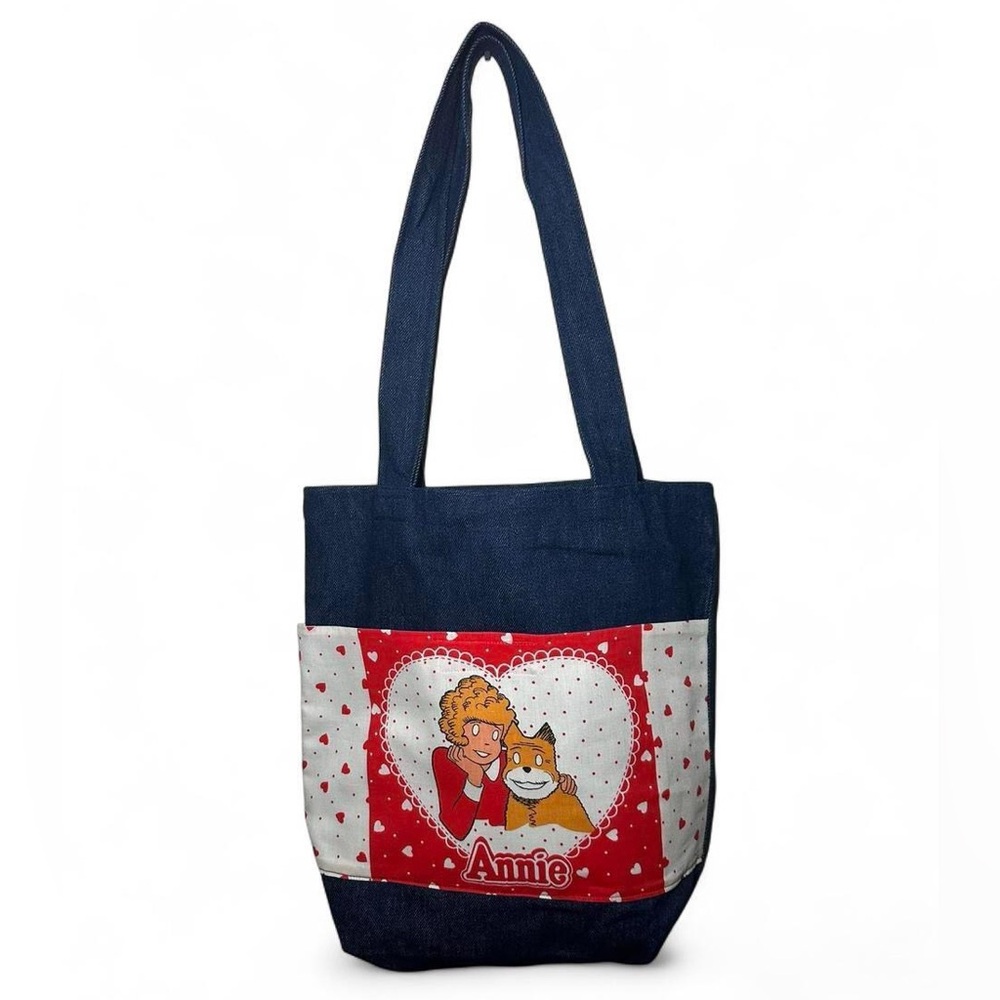 RARE Vintage Little Orphan Annie Heart Design Tote Purse in Blue and Red